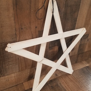 Reclaimed Wood Star Door Hanger: Rustic Farmhouse Decor