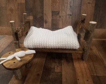 LITTLE LOG BED baby prop wooden infant props,toddler photography props, handmade photo props,natural wood baby bed prop,rustic prop