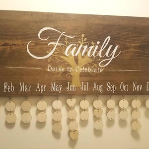 FAMILY BIRTHDAYS SIGN, family dates to celebrate, family calendar wall decor, family tree decor, birthday organizer, grand parent gift