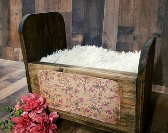 LITTLE VINTAGE BED Wooden Infant Props,Rustic Infant Bed props,Rustic little bed wooden baby bed prop, rustic prop, newborn bed prop,