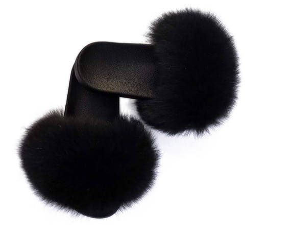 black fluffy slides