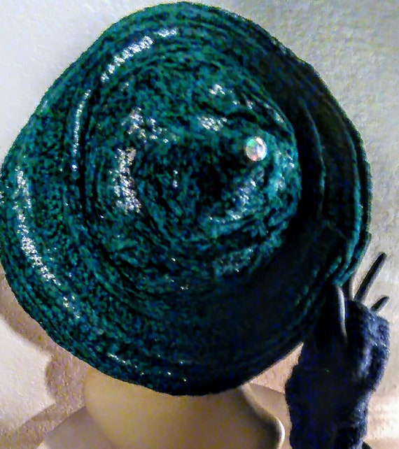 Vintage Novelty Crochet Hat - image 3