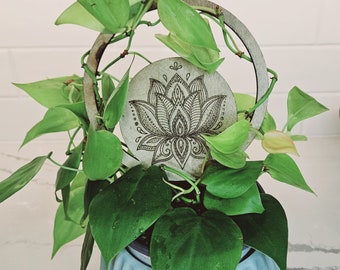 Lotus Flower Indoor Plant Trellis