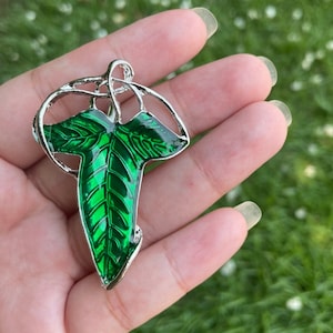 Nice Gift Green Leaf Elven Pin Brooch Leaf of Lorien Pendant