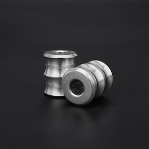 Titanium Alloy Knife Beads Titanium Umbrella Rope Paracord Tail Bead Silvery Drop Cool Shape Keyring Pendant Accessories