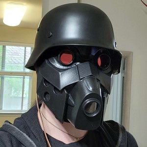 Jin-Roh Wolf Brigade Helmet and Mask image 1
