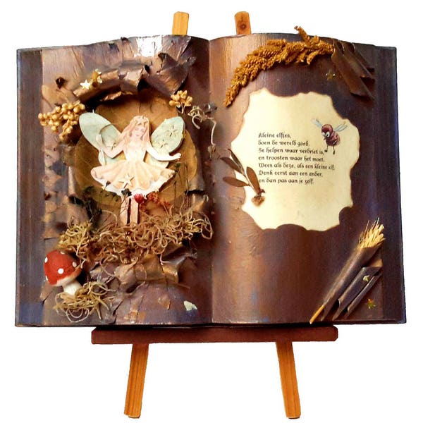 Vieux livre hollandais Diorama Livre Sculpture Papier Art Fée Art Fée Livre Bébé Fille Magique Elfe Art Conte de Fées Art Conte de Fées Décor Papier Diorama