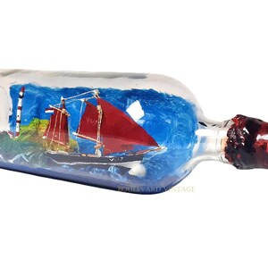 Holland Flagge Segelboot in einer Flasche und Leuchtturm Vintage Schiff in der Flasche Boot in einer Flasche Flachboden Segelschiff Miniatur Schiff in der Flasche