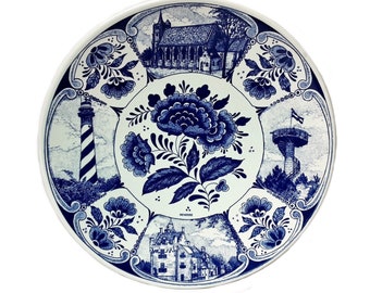 Delft blue plate 1981 De Porceleyne Fles Royal Delft plate Handpainted wallplate Delft blue ware 9.8 inches