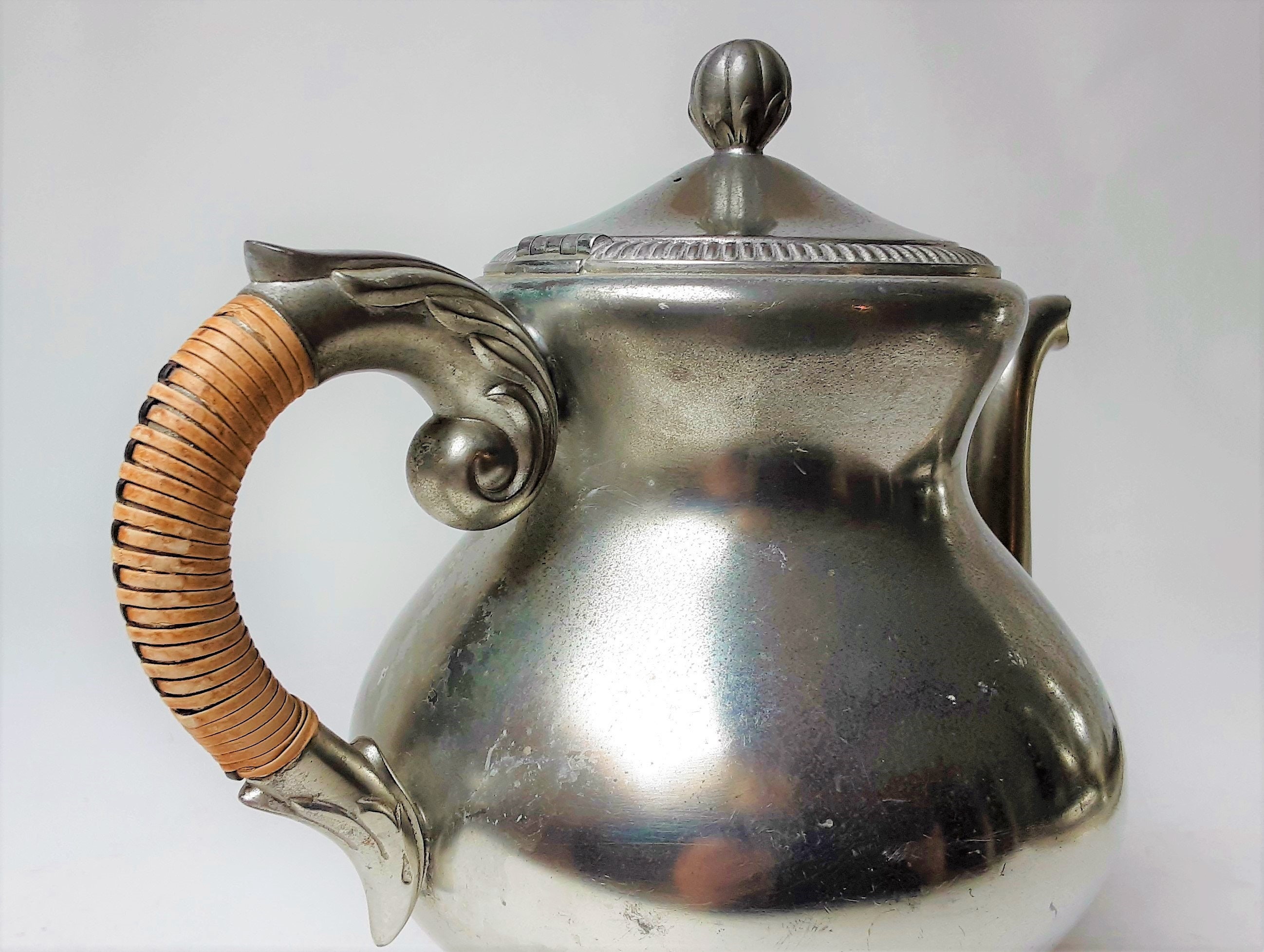 Antique Pewter Teapot and Coffee Pot. Set of Two Beautifully Detailed -  Ruby Lane