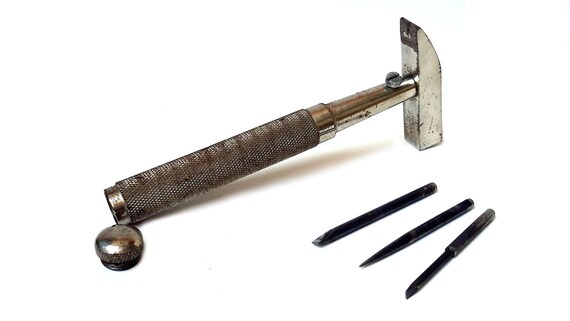 hammer screwdriver