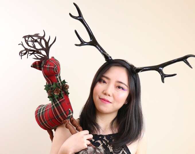 White Horn Demon Angel Nymph Ram Horn Headdress Diablo Sheep Halloween