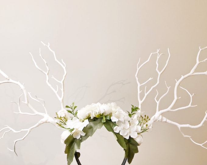 Warm White Branch Horn Demon Nymph Horn Headdress Antlers Hydrangea White Rose Flowers