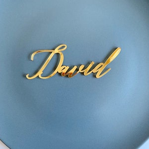 Gold mirror acrylic personalized wedding laser cut name place cards for guests and bride groom, for wedding or party table place name card