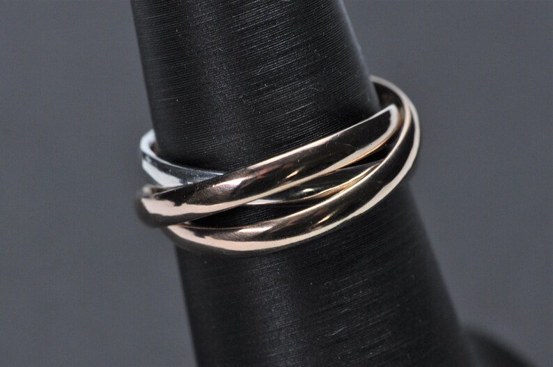 925 Silver Trinity Wedding band. Trinity ring. Rolling ring. Gol 925 Silver Trinity Wedding band. Trinity ring. Rolling ring. Gol