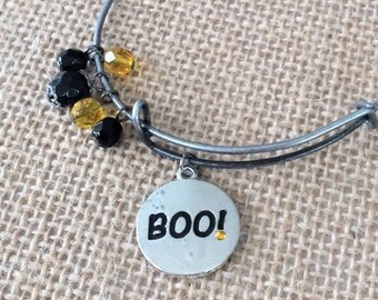 Halloween Jewelry; Halloween Bracelet; Halloween Charm Bracelet; Halloween Bangle Bracelet; Halloween BOO Charm Bracelet; Charm Bracelet
