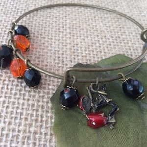 Halloween Jewelry; Halloween Bracelet; Witch Bracelet; Witch Charm Bracelet; Witch; Halloween Charm Bracelet; Halloween Bangle