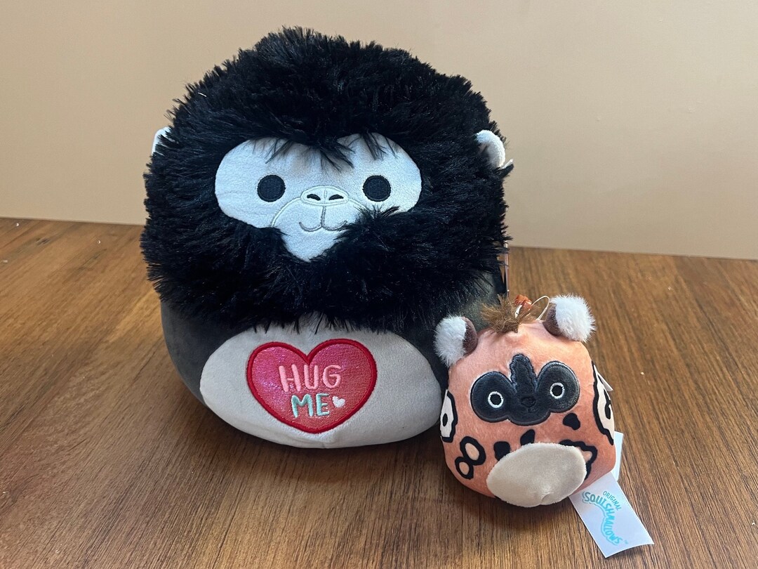 Squishmallow 8 Aron Gorilla Hug Me Nwt and Bag Backpack