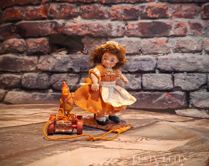 1:12 Scale - Miniature Art Doll – Hand-Sculpted Dollhouse Figure With Stand And Toy