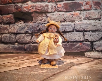 1:12 Scale - Miniature Art Doll – Hand-Sculpted Dollhouse Figure With Stand And Toy