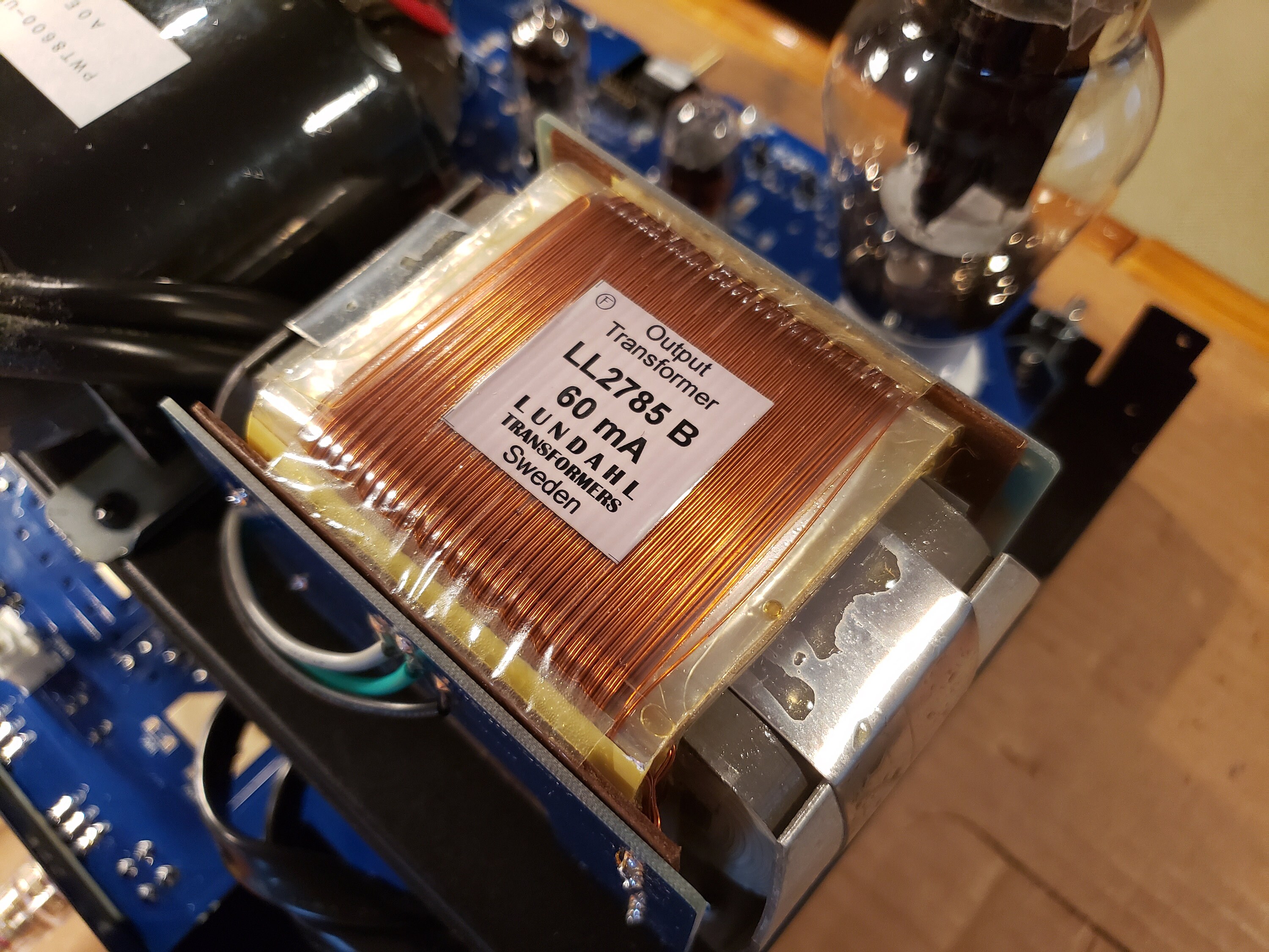 Elekit TU8600S 300B Power Amplifier / Headphone Amplifier Lundahl