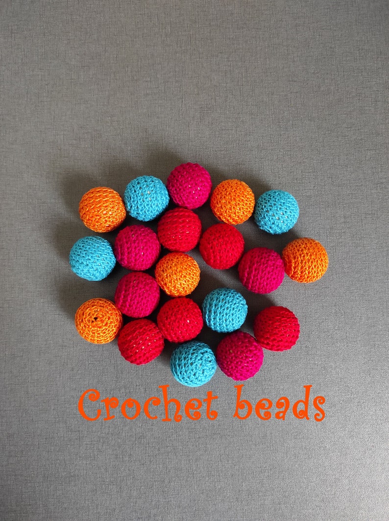0.79 inch Wholesale Crochet beads 20 mm 20 pieces wooden beads crocheted cotton yarn 20pcs 2cm