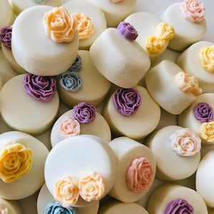 Petite Chocolate covered Mini Oreo cookies(3 Doz)/Bridal Showers/Wedding/Sweet Sixteen/Birthday Parties//Baby Shower