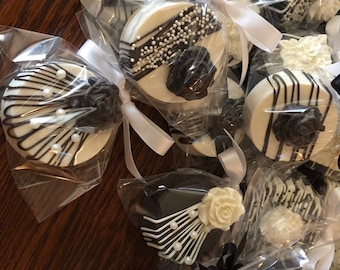 Black/White Double Stuffed Oreo Cookies(1 Doz)/Weddings/Bridal Showers/Sweet Sixteen/Party Treats/Birthday Party