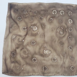 Men&#39;s Hand Painted Beige Satin Silk Pocket Square