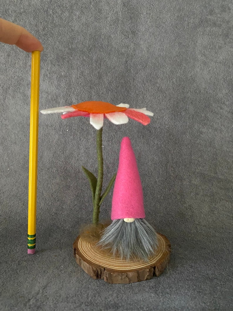 Flower and Gnome wood slice gnomescape hot pink hat 10 image 6