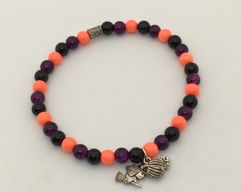 Halloween Charm Bracelet: Glass Beads, Witch & Pumpkin Charms