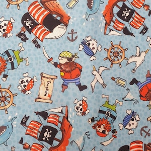 Pirates fabric UK 100% Cotton Material By Metre Patchwork Sea Ocean Ships Steering Wheel Seagul Skulls Bandanas Shark Anchor Bottle Treasure