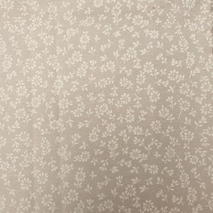 Silver Floral fabric UK 100% Cotton Material Fat quarter Patchwork Small Print Flowers Grey Petals Leafs