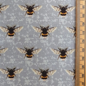 Bumblebee bee fabric UK 100% Cotton Material By Metre summer buzzing honey grey Friends Patchwork Cushions Bags Bunting Bee hive Beehive