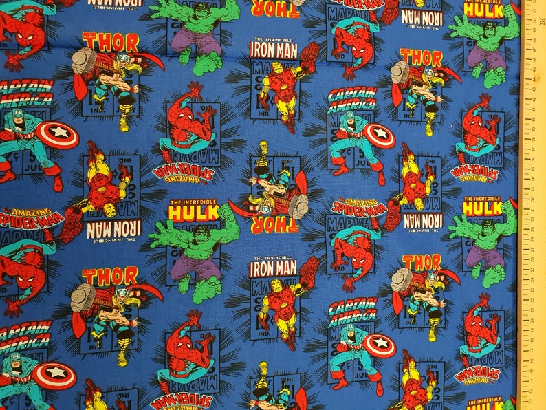 AVENGERS MARVEL FABRIC 100/% COTTON METRE MATERIAL THOR HULK IRON MAN BLACK PANTH