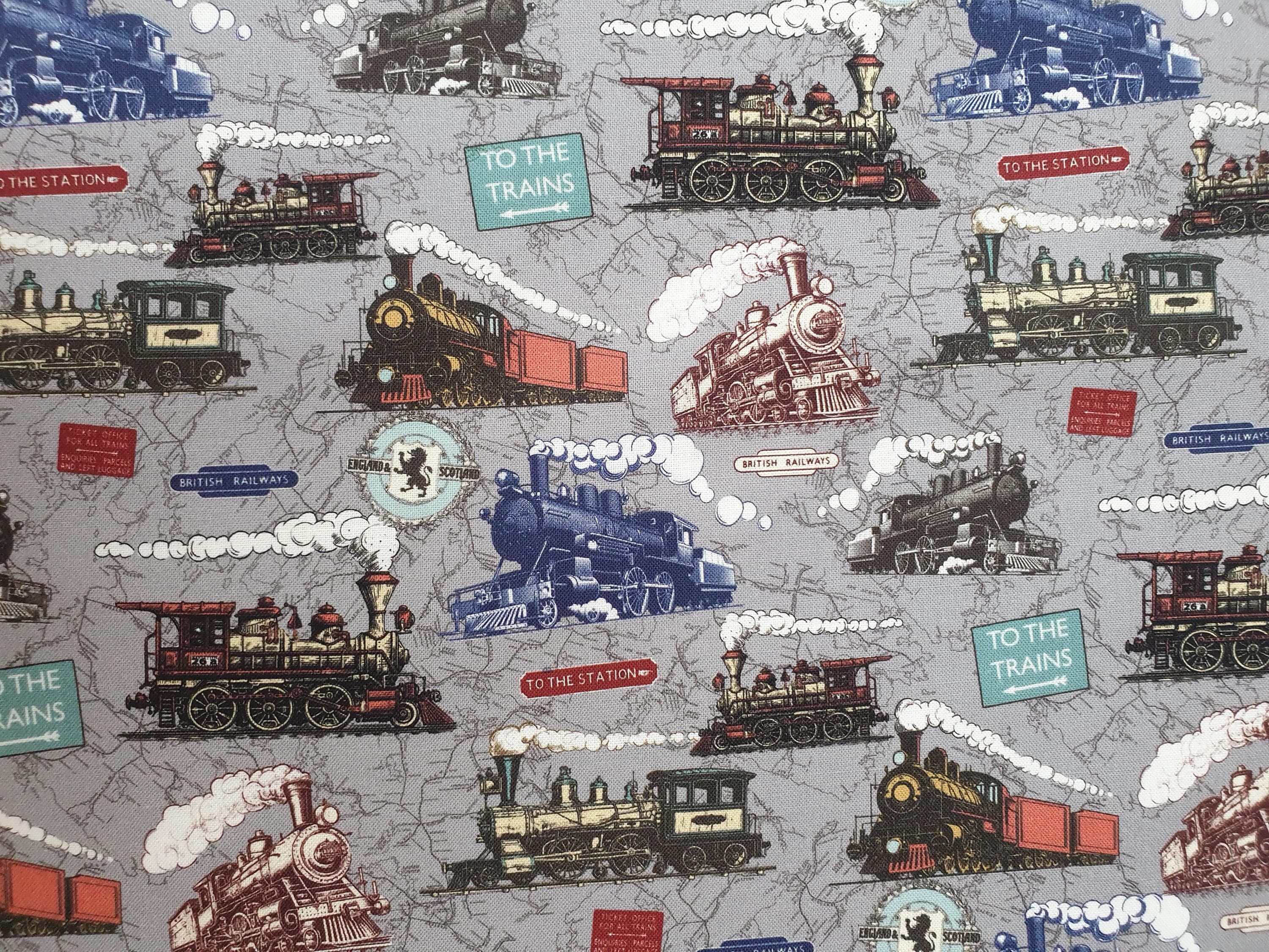 Züge Stoff UK 100% Baumwolle Meterware Patchwork Eisenbahn Bahnhof Bus britische Vintage Lokomotive Dampfmaschine