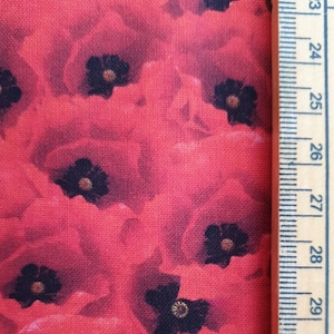 Poppy fabric UK Fat Quarter 18&quot; x 22&quot; 100% Cotton Material remembrance print flowers floral