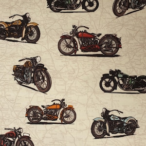 Tissu pour motos Royaume-Uni 100 % coton au mètre Patchwork Moto motard promenade avec porcs, cycle, vélo, hachoir, carte routière, transport