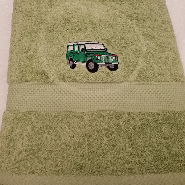 Personalised bath Towel Christmas Gift Present  ANY NAME EMBROIDERED for dad husband son grandad gift/present 4 x 4 off road vehicle