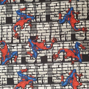Avengers Spider-man character fabric UK Fat Quarter 20&quot; x 22&quot; or 50cm x 56cm 100% Cotton Web slinger comics MCU Avengers Wall crawl Material