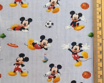 Mickey Mouse character Fabric uk Fat Quarter 18" x 22" 100% Cotton Material Walt Disney Classic sports football basketball