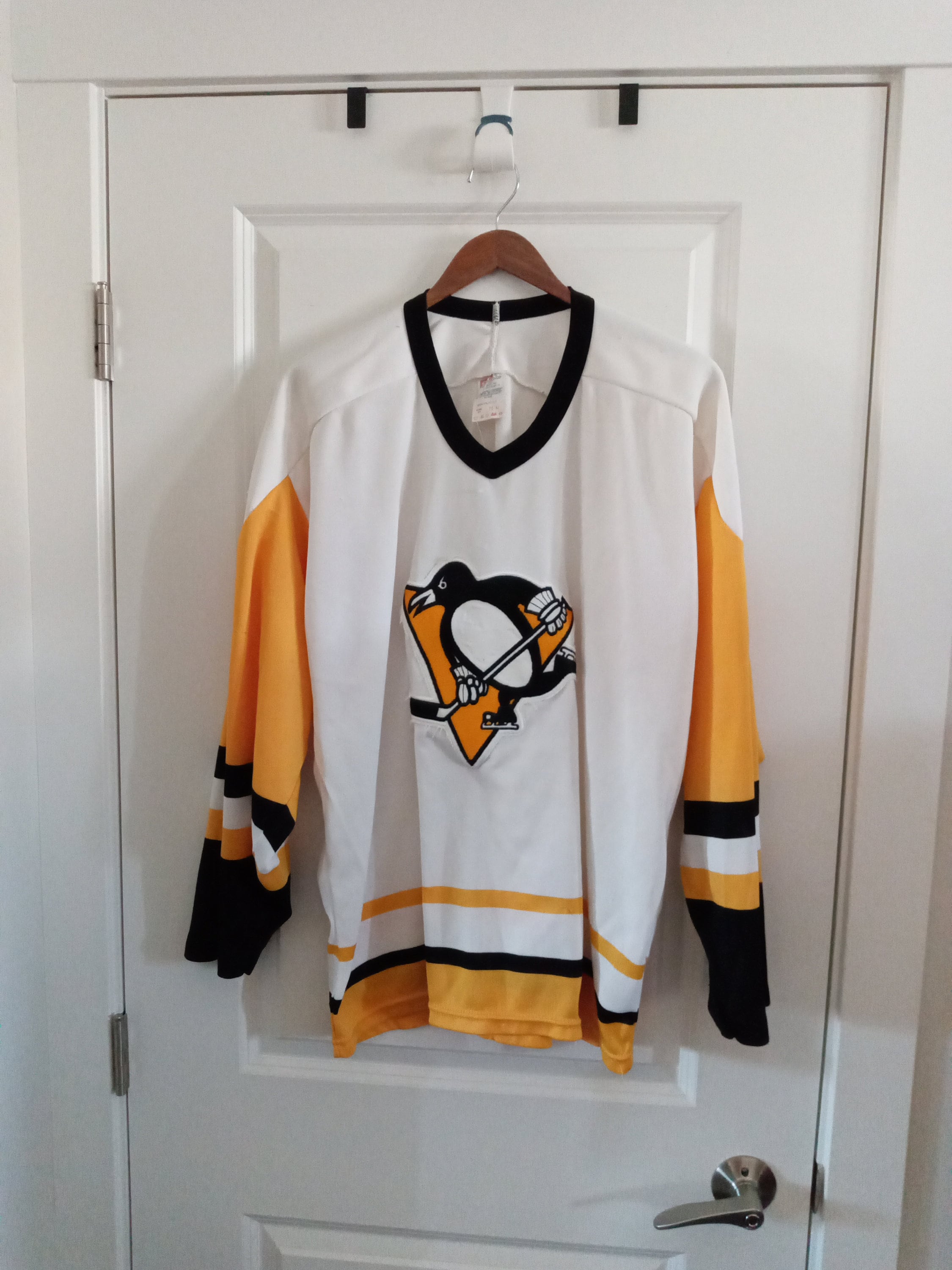 Pittsburgh Penguins Reebok Gold Practice Jersey