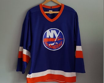 vintage starter new york islanders fisherman jersey, vintage nhl jersey,  long sleeve jersey, hockey jersey, 90's clothing, 90's streetwear