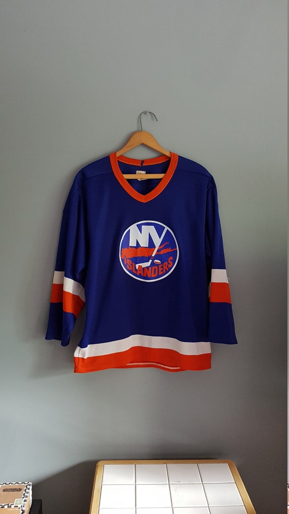 Vintage New York Islanders sweatshirt made in the