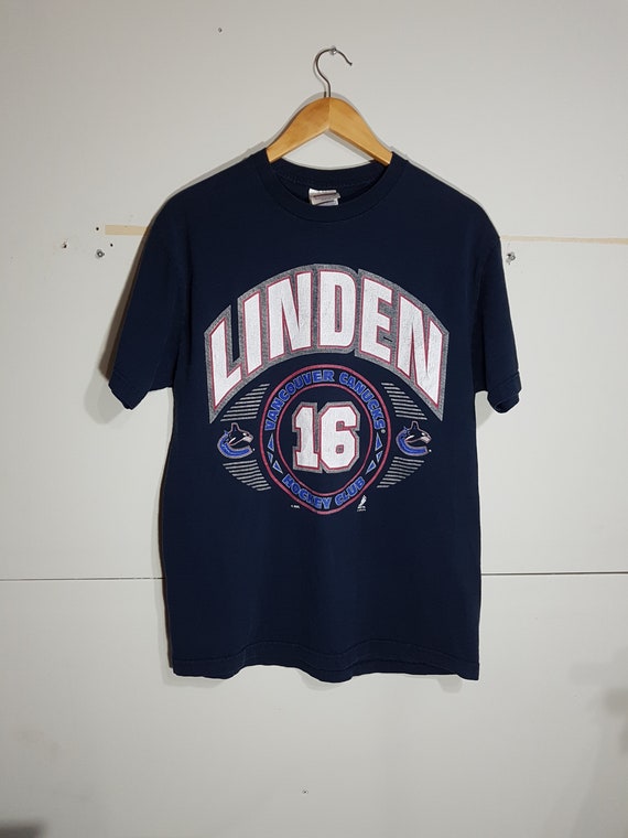 retro canucks t shirt