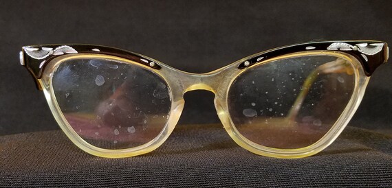 Vintage Marine cat eye glasses