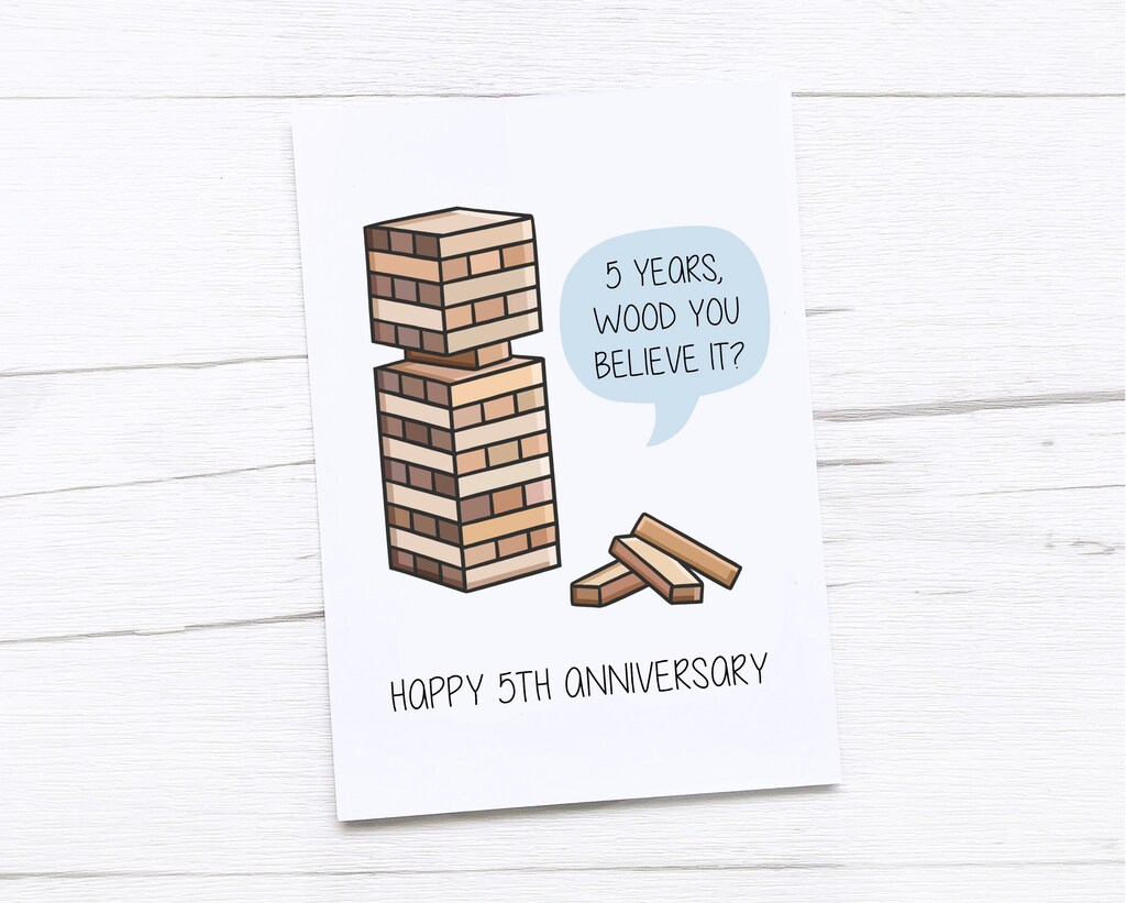 Biglietto Di Auguri Di Compleanno – 'A Toast To Your Birthday' – Formato 150x150 Mm – Carta Riciclata 360 G/m²