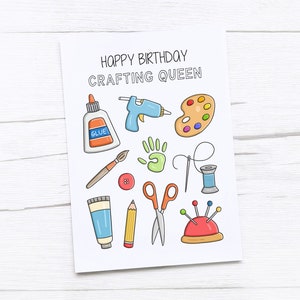Tarjeta de feliz cumpleaños / Reina de la artesanía / Dama artesanal / Artesanía