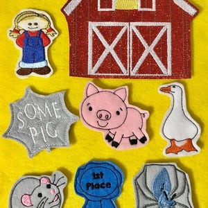 Some Famous Pig Finger puppets set