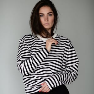 WOMENS striped longsleeve, Striped sweatshirt, Long Sleeve Ribbed Stretch Cotton Perfect For Autumn, Winter And Spring,Striped Top